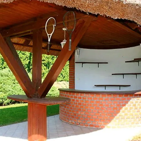 Apartmán 2 *